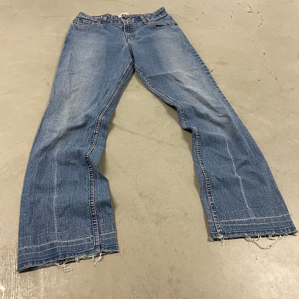 Y2K Levi’s bootcut jeans 30x32
